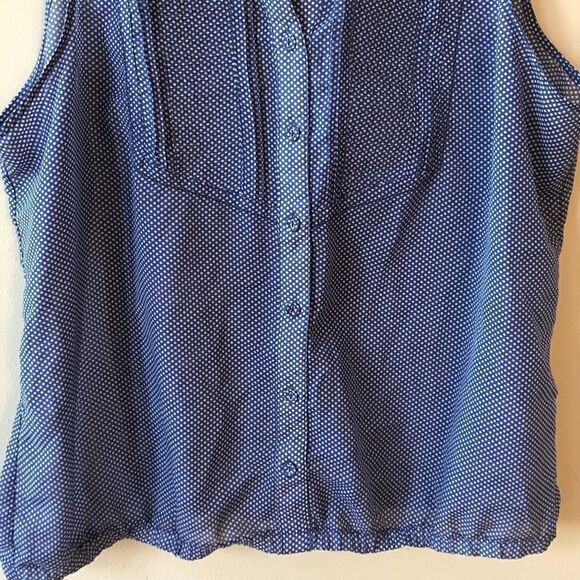 Torrid Sleeveless Blouse  - Picture 4 of 6